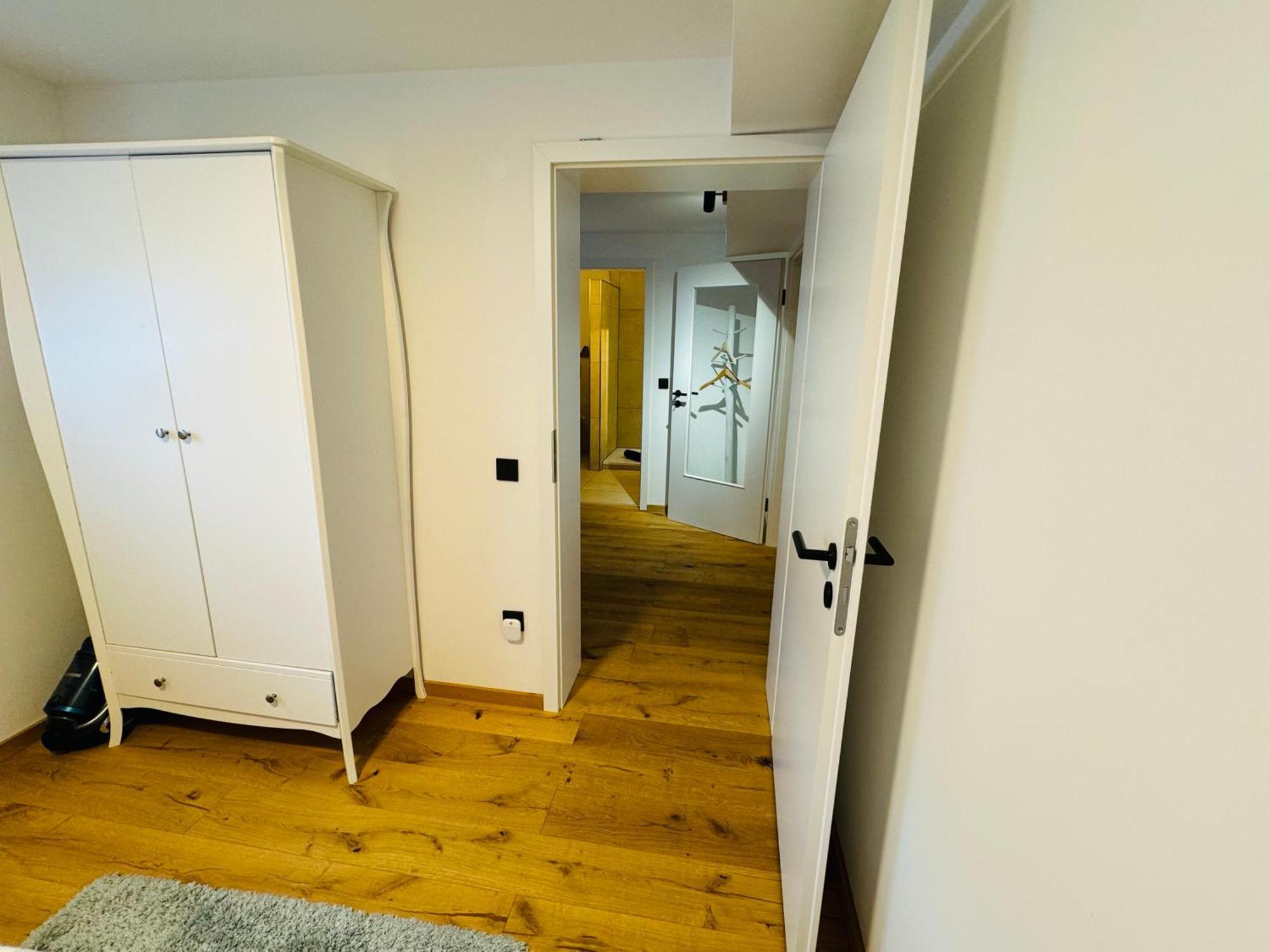 Ferien- Und Business Apartment Cadolzburg Bagian luar foto