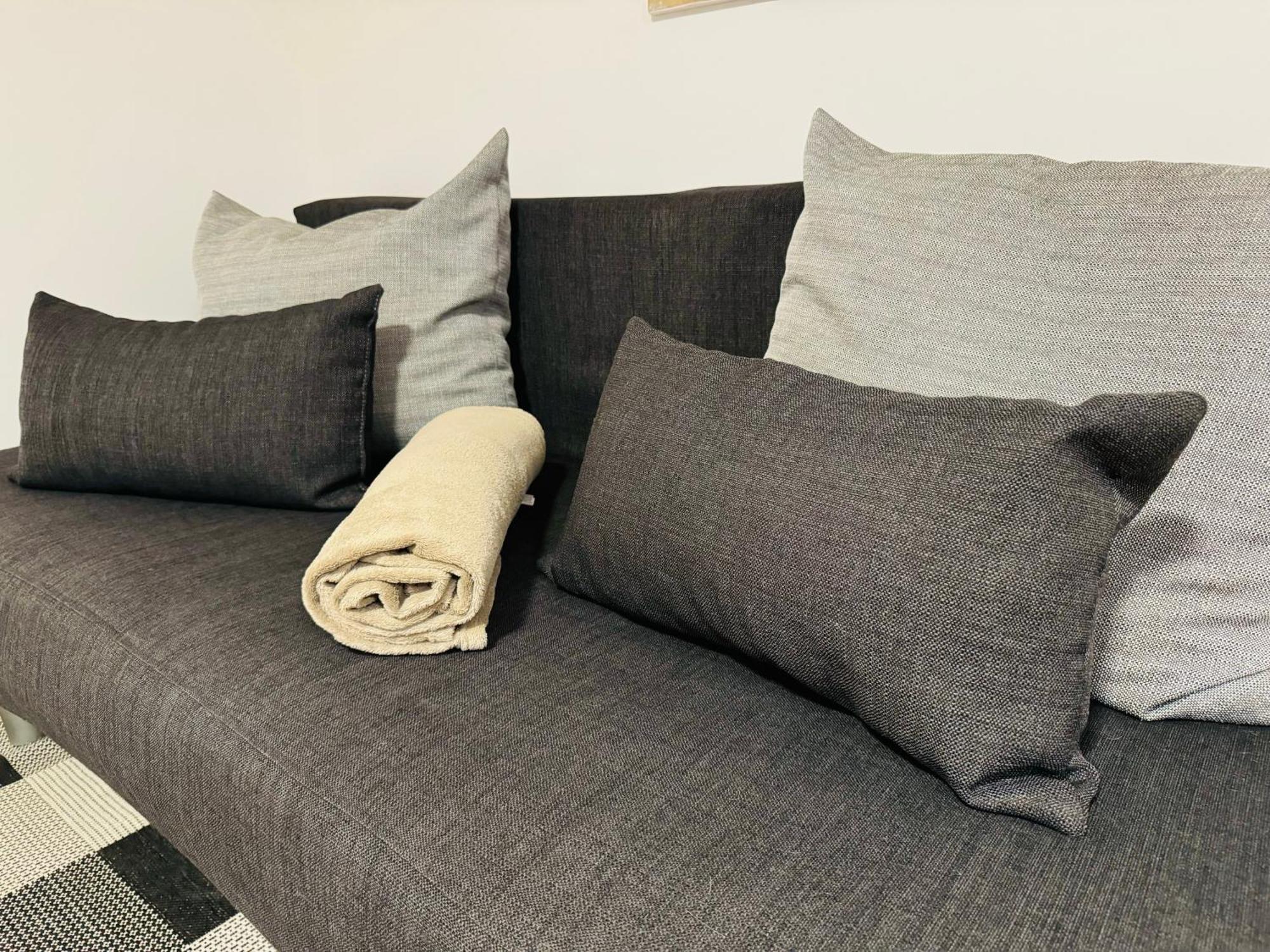 Ferien- Und Business Apartment Cadolzburg Bagian luar foto