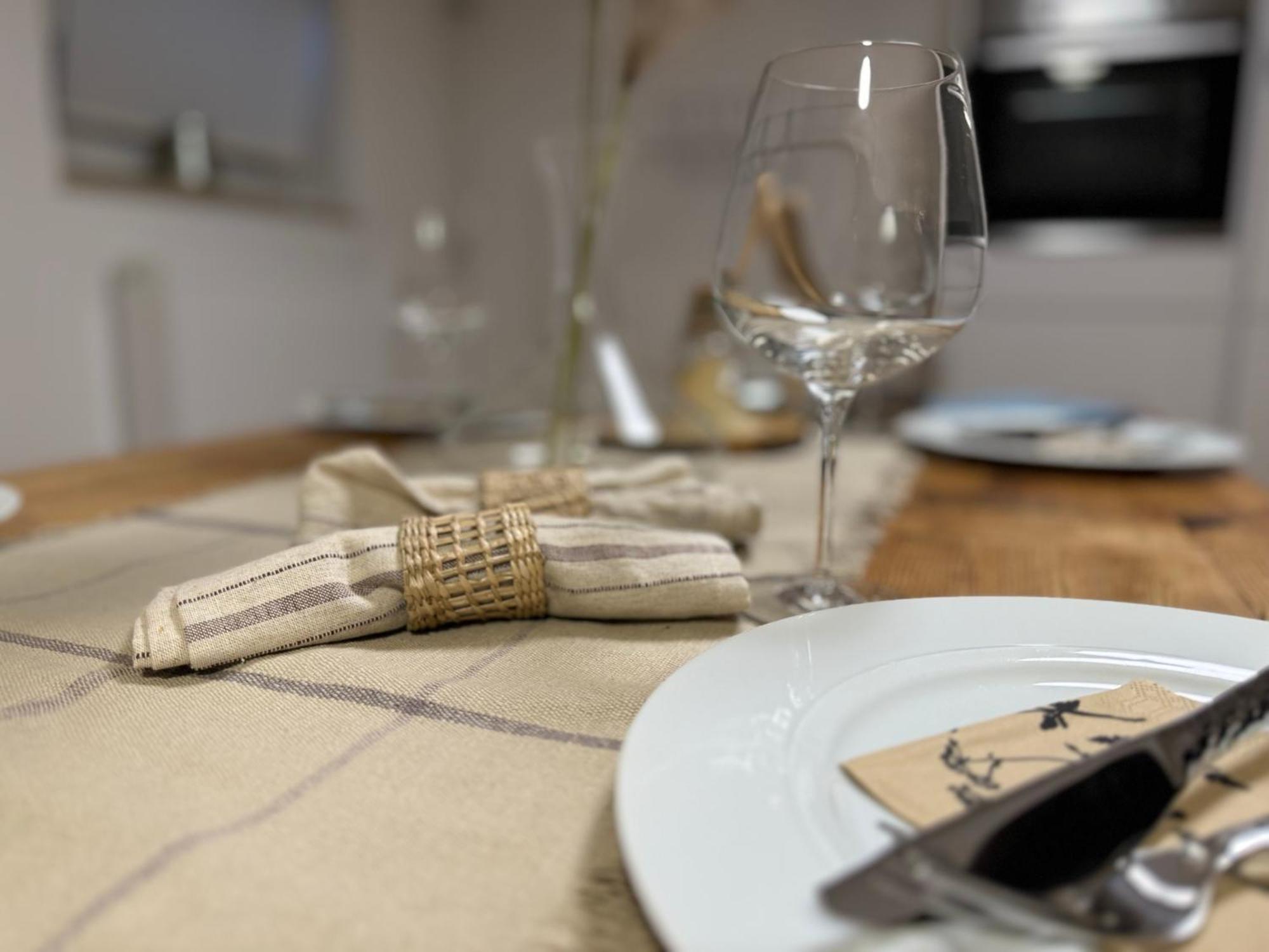 Ferien- Und Business Apartment Cadolzburg Bagian luar foto