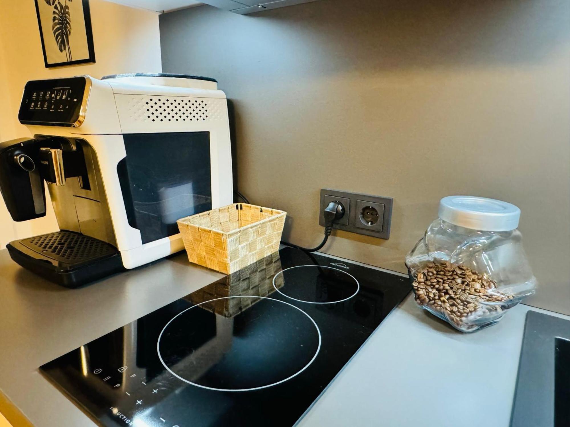 Ferien- Und Business Apartment Cadolzburg Bagian luar foto
